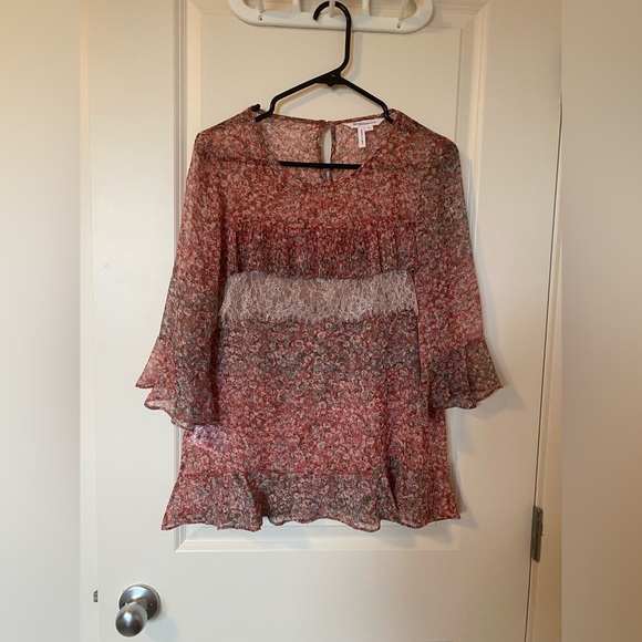 BCBGeneration Floral Ruffle Top - Picture 2 of 8